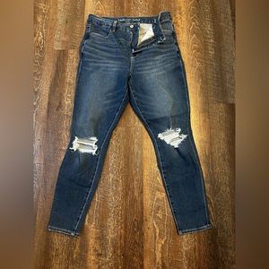 NWOT American Eagle hi-rise curvy dream jean 12 regular